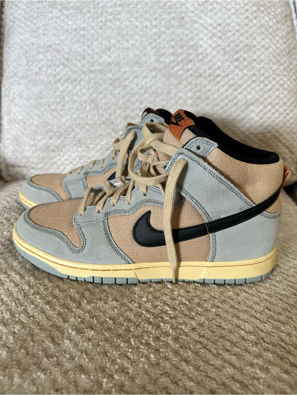Nike Dunk Hi Retro Hemp Hoops